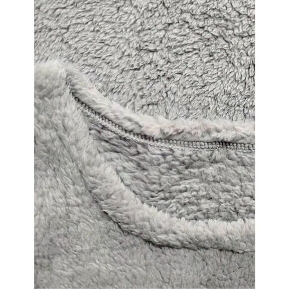 NWT Gorgeous XXL Grey Super Soft & Cozy Sherpa Teddy Pullover Sweatshirt - Picture 2 of 11